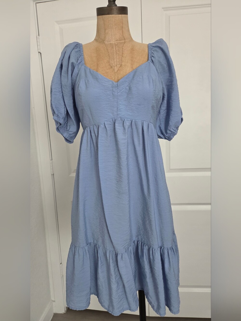 Nine West Light Blue Puff-Sleeve Midi Dress
